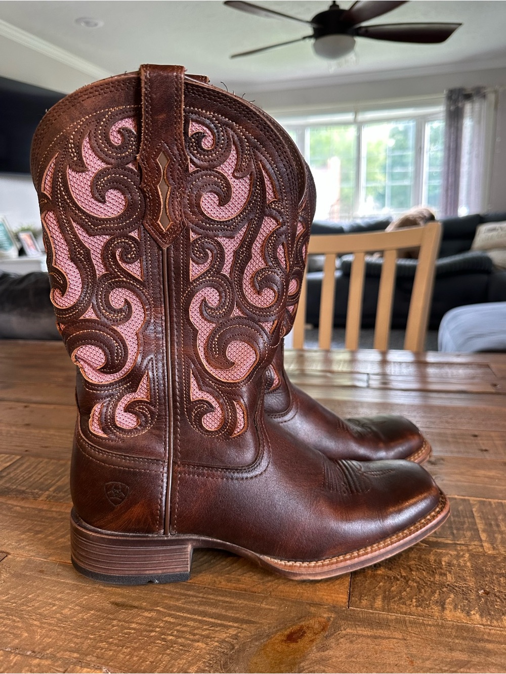 Ariat Karma VenTek Western Cowboy Boots Size 8.5 New Without Box